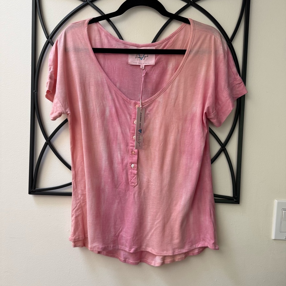 Johnny Was Amanda Bond Stylish Pink Ombre Short Sleeve Top